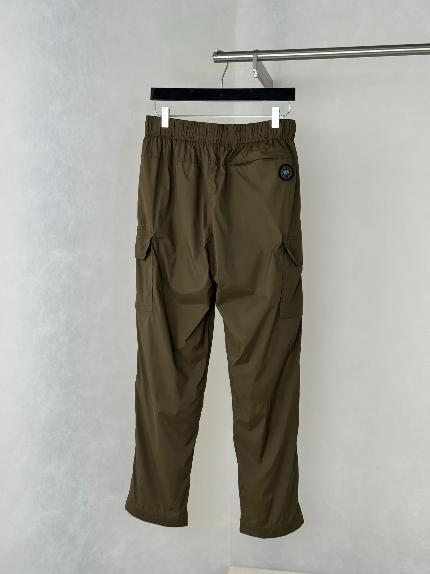 Canada Goos ， ， 3D ， 12 /cm²， 、 、 ， ； Size：S/M/L/XL